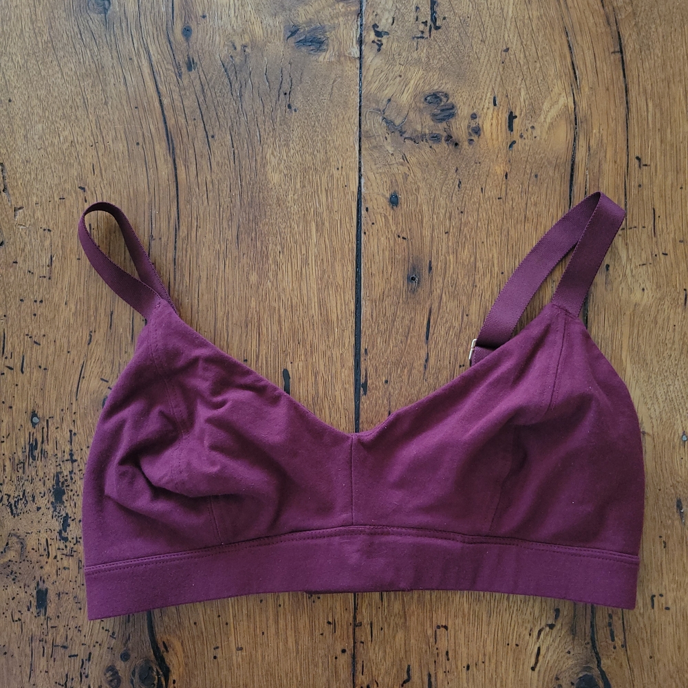 Subset Organic Cotton Triangle Soft Bra Size M+ in Garnet